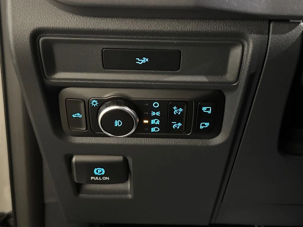 New 2026 White Ford XLT image 27