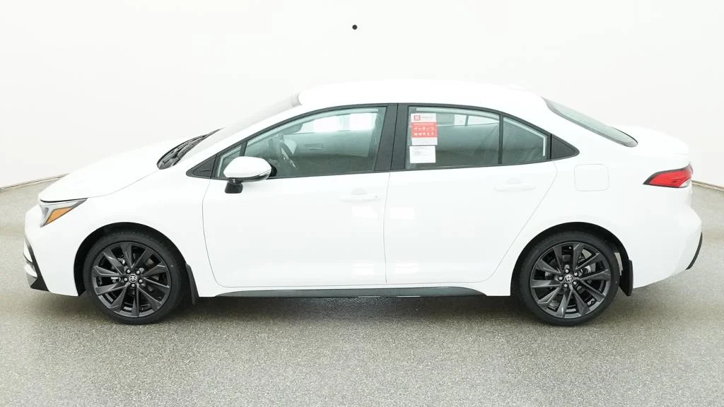 New 2026 Ice Cap Toyota SE image 3