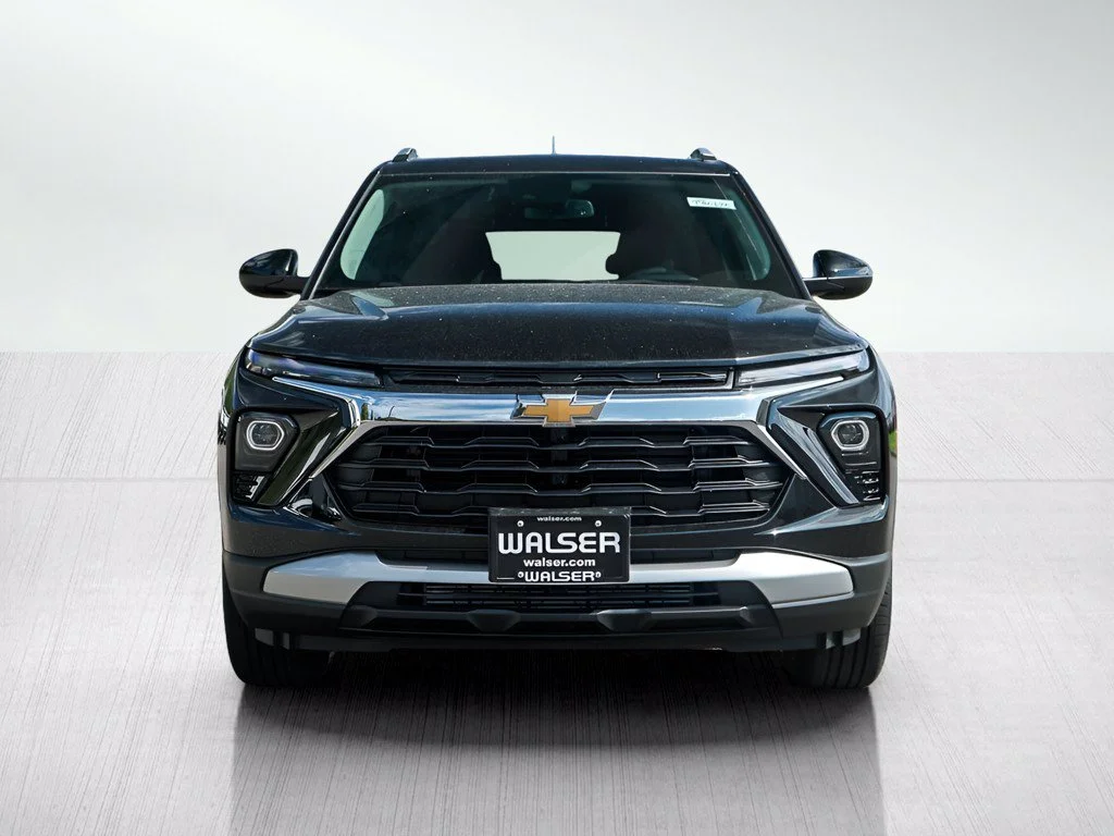 New 2026 Mosaic Black Metallic Chevrolet LT image 2
