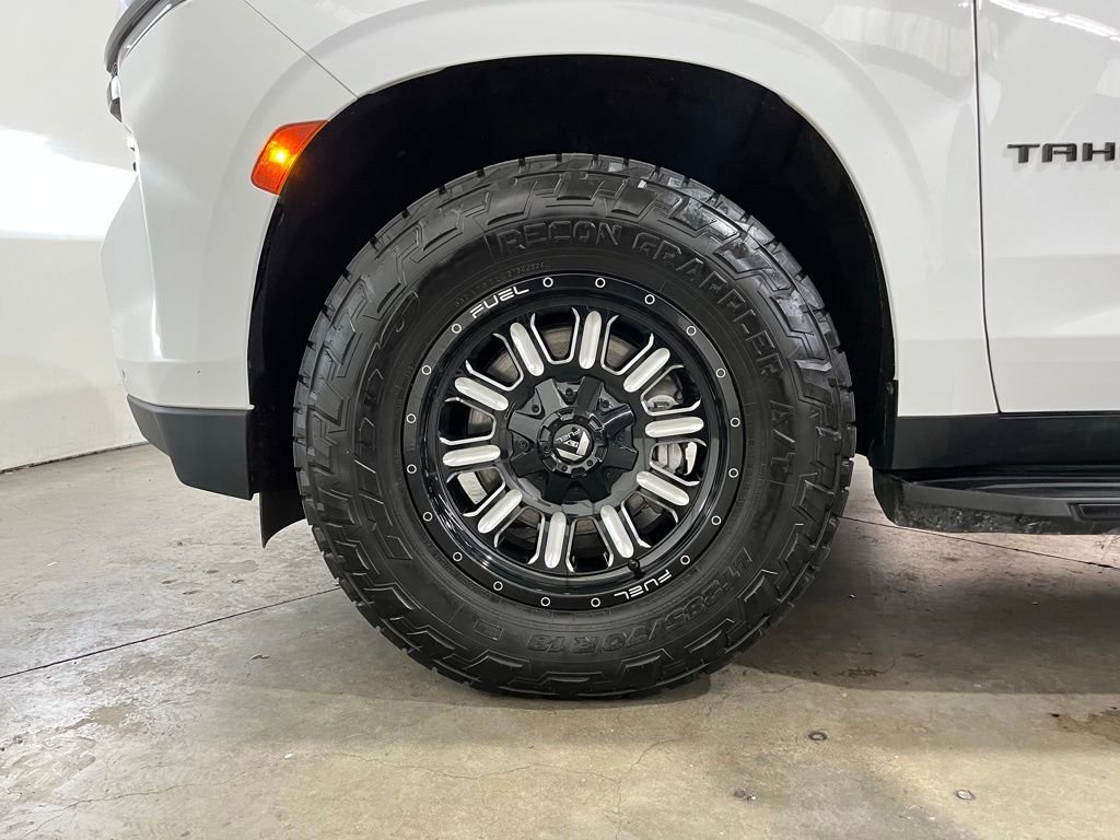 Used 2023 Summit White Chevrolet RST image 16