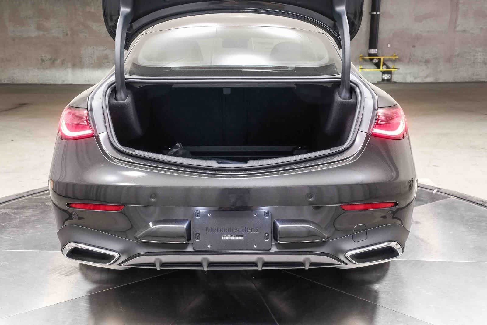 New 2026 Graphite Grey Metallic Mercedes-Benz CLE 300 image 30