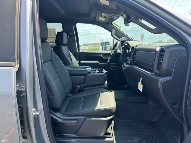 New 2026 Sterling Gray Metallic Chevrolet LT image 30