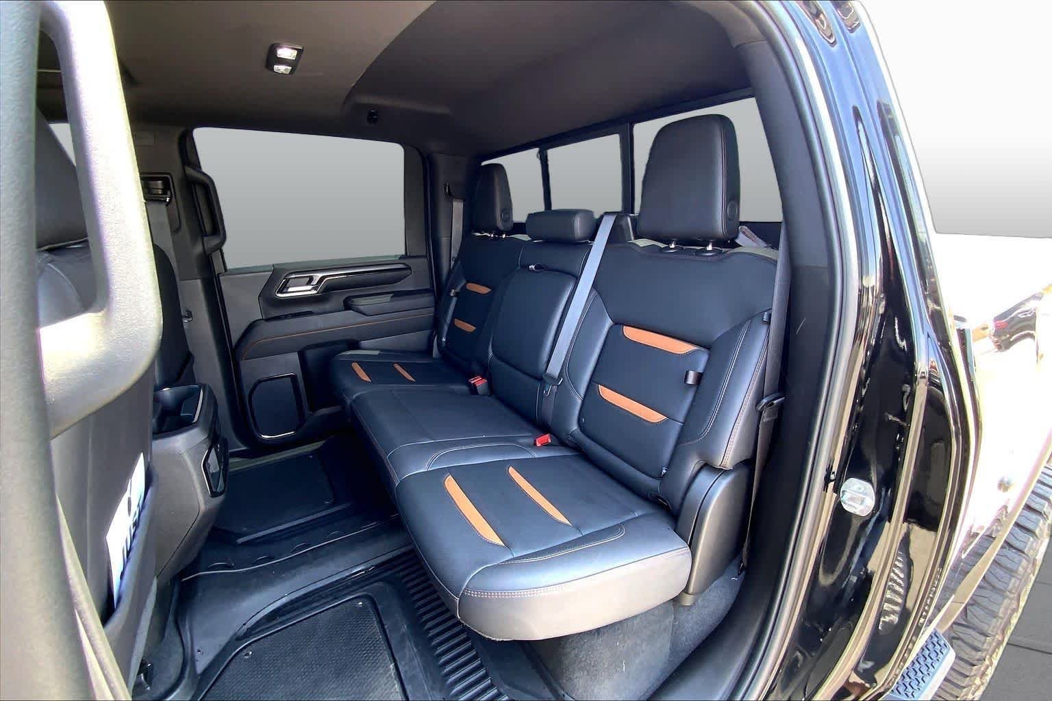 Used 2024 Onyx Black GMC AT4 image 21