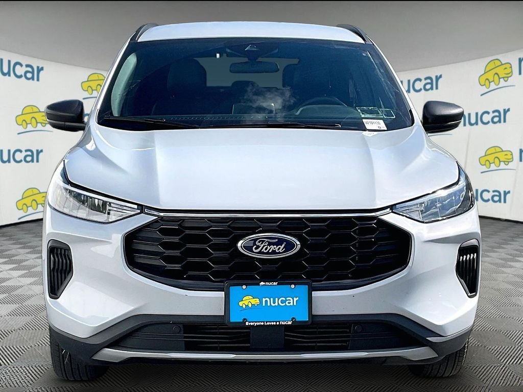 Used 2025 Silver Metallic Ford ST-Line image 2