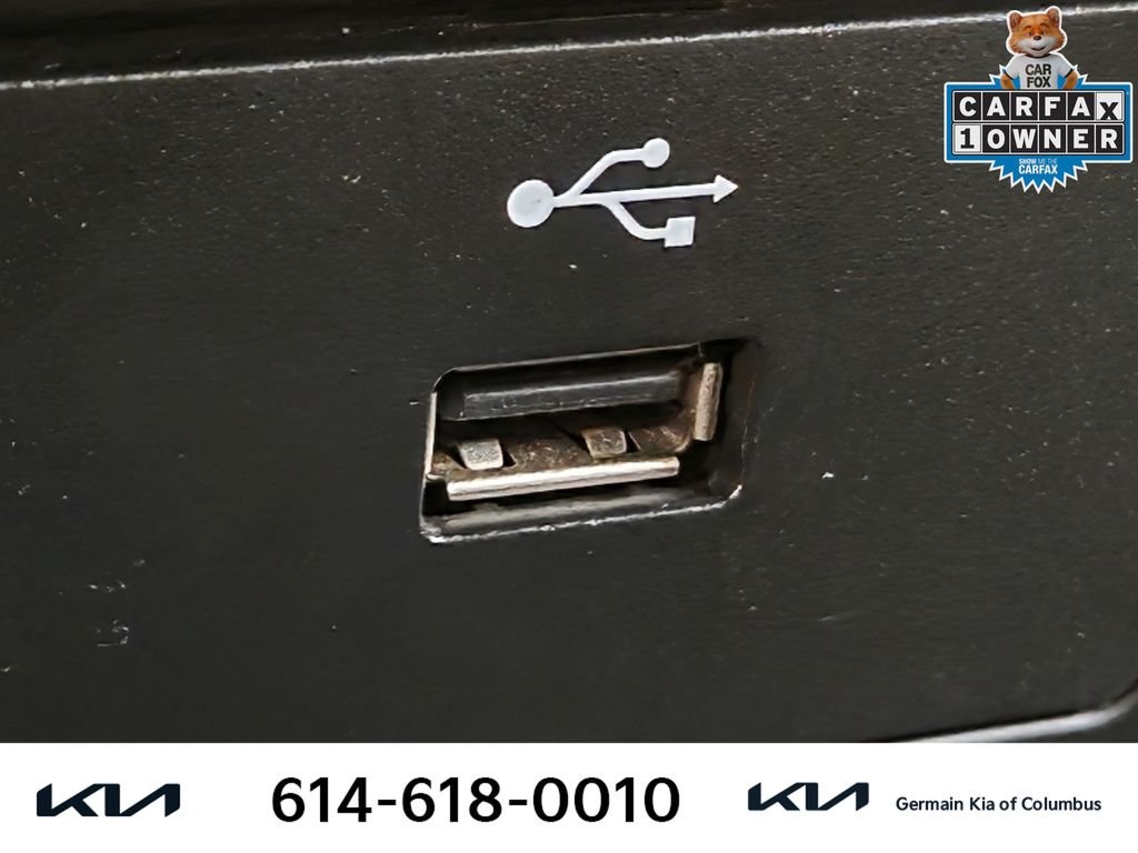 Used 2018 White Ford XL image 32