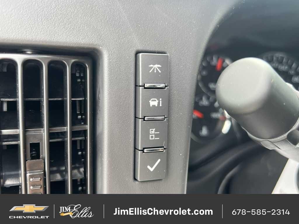 2025 Chevrolet Express Cargo Work Van - Photo 15