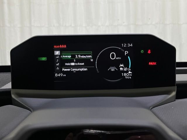 Certified Used 2026  Toyota XLE image 17