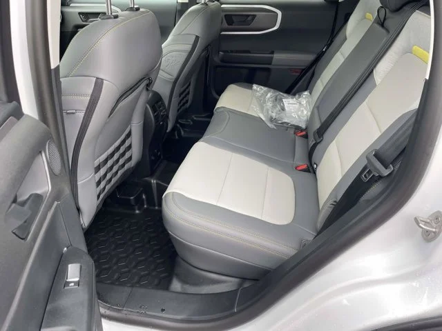 New 2026 Oxford White Ford Badlands image 34