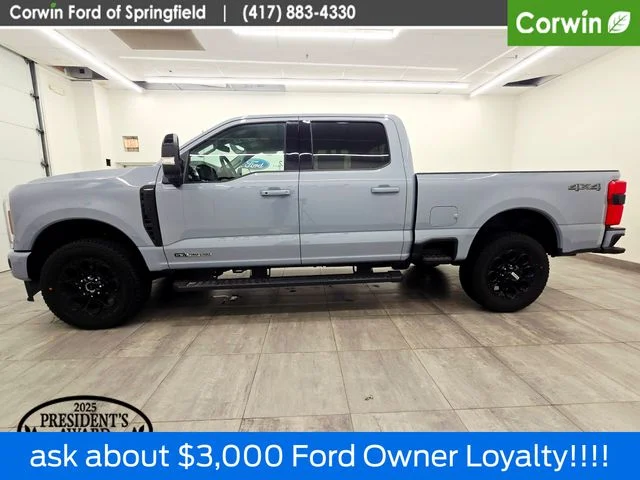 New 2026 Glacier Gray Metallic Tri-Coat Ford F-250® Lariat® image 2