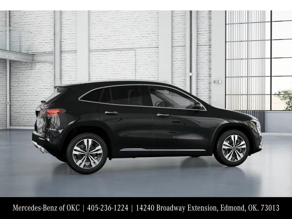 Used 2026 Black Mercedes-Benz GLA 250 image 18