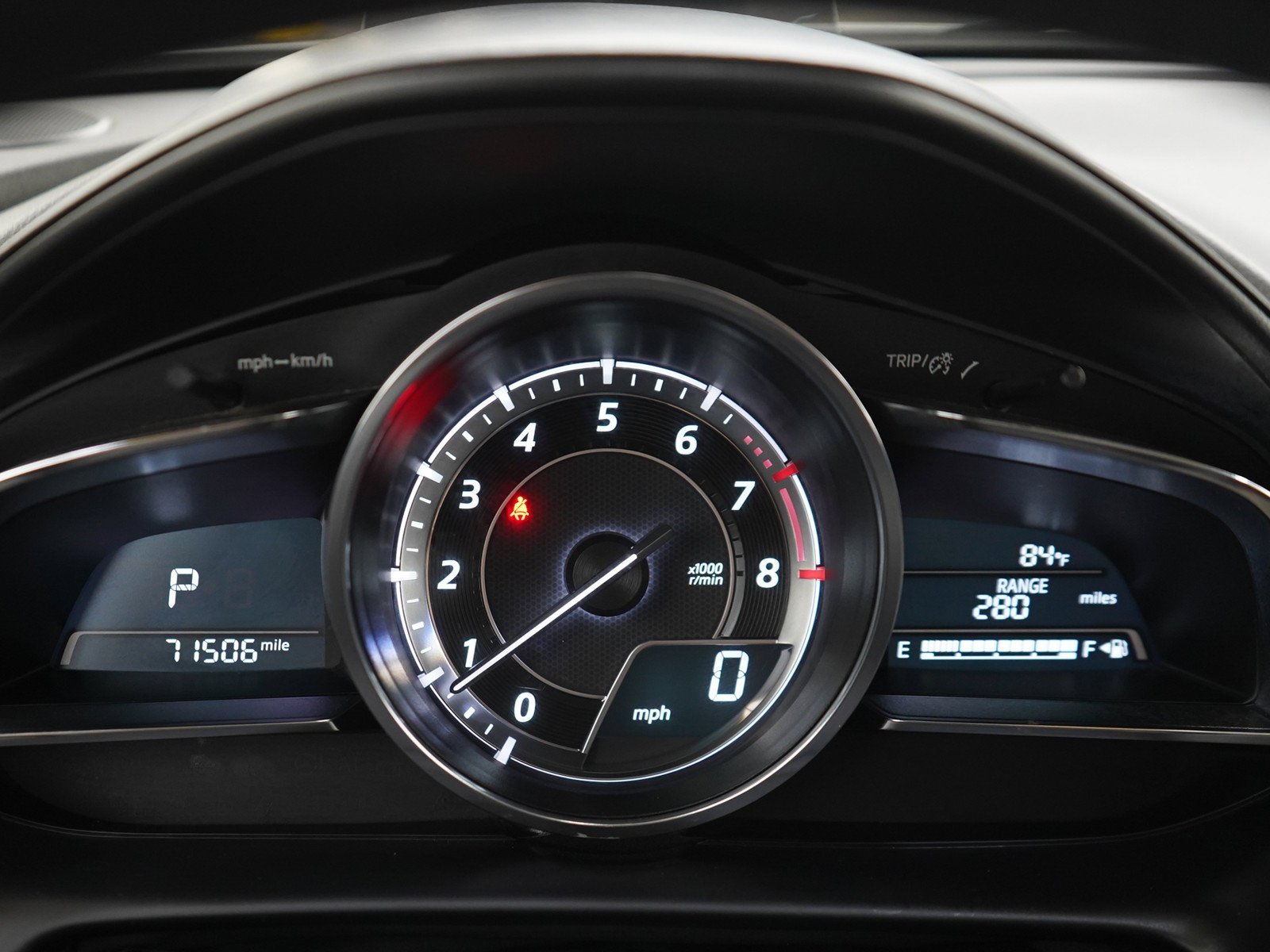 Used 2016 Crystal White Pearl Mica Mazda Grand Touring image 23
