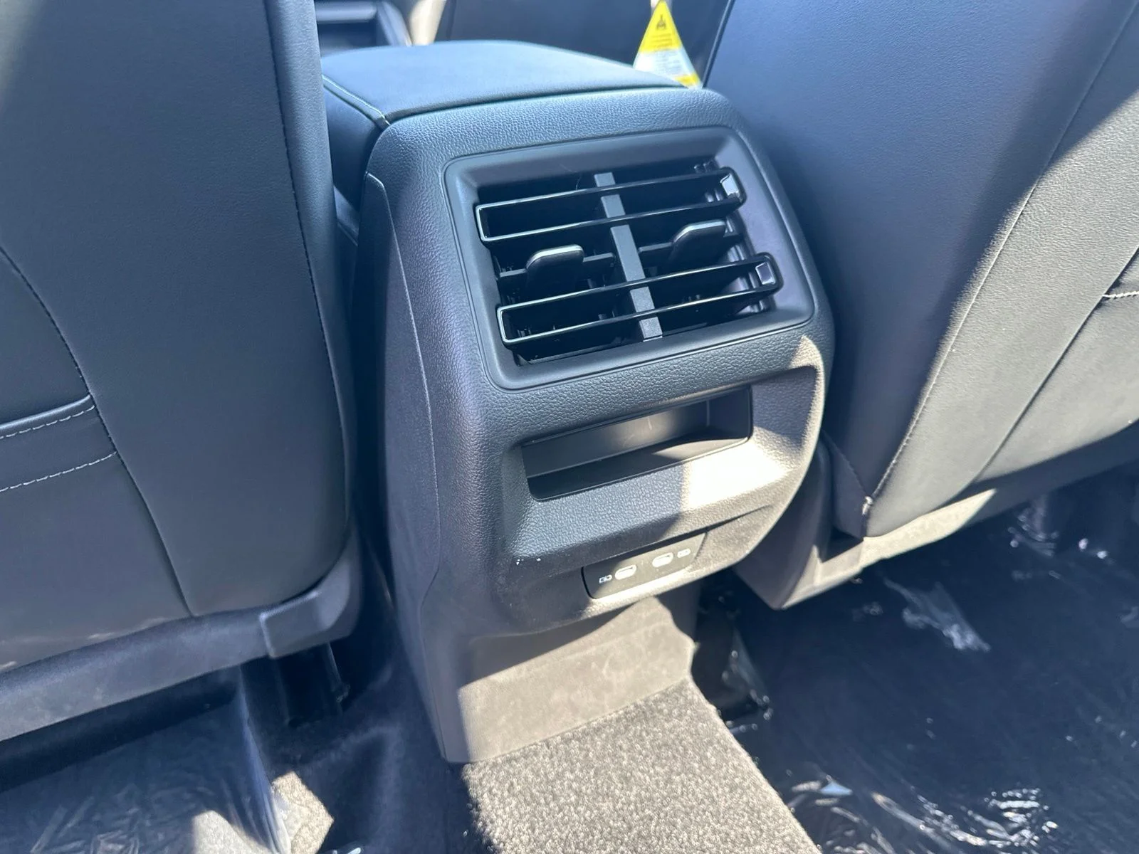 New 2026 White/off-white Volkswagen 2.0T SE R-Line Black image 21