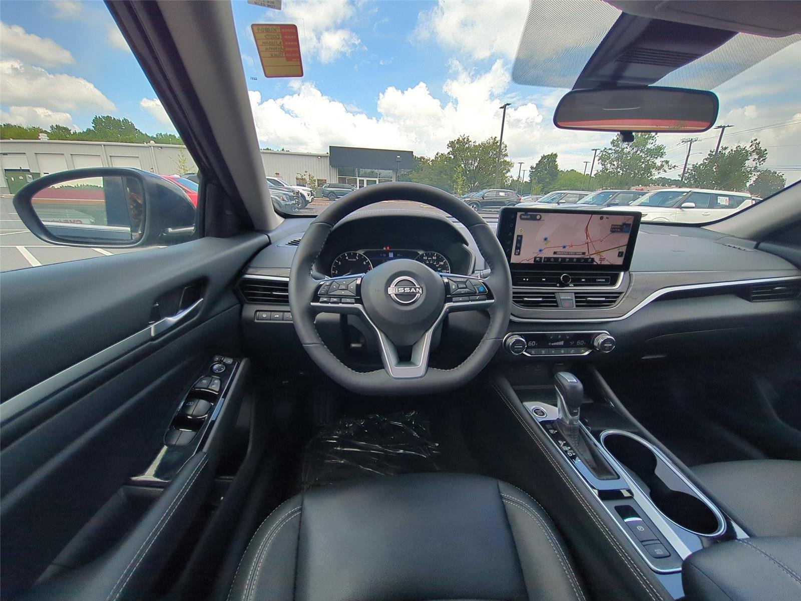 Used 2025 Super Black Nissan SL image 34