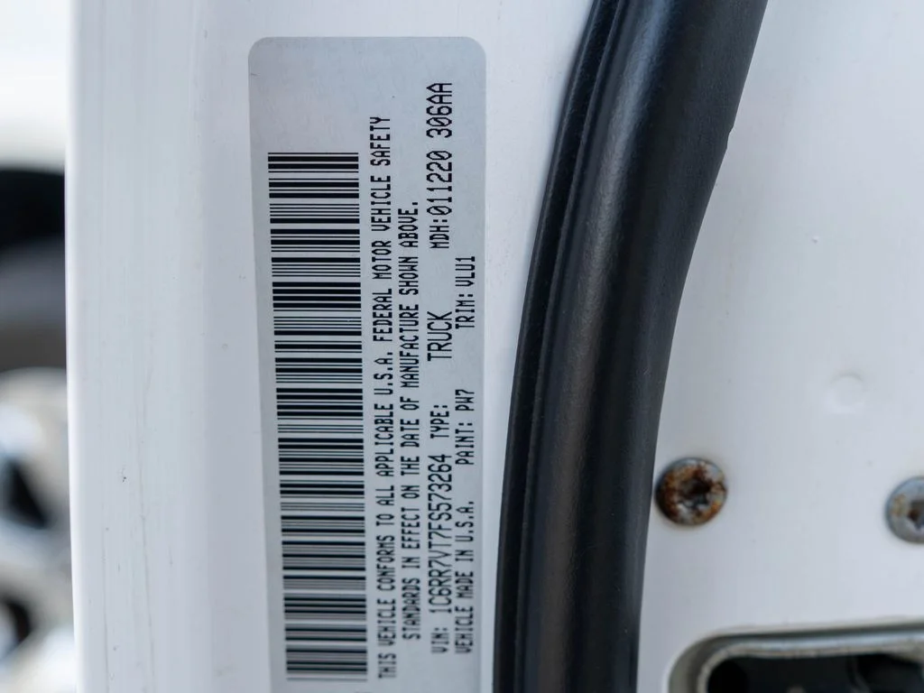 Used 2015 White Ram Laramie image 41