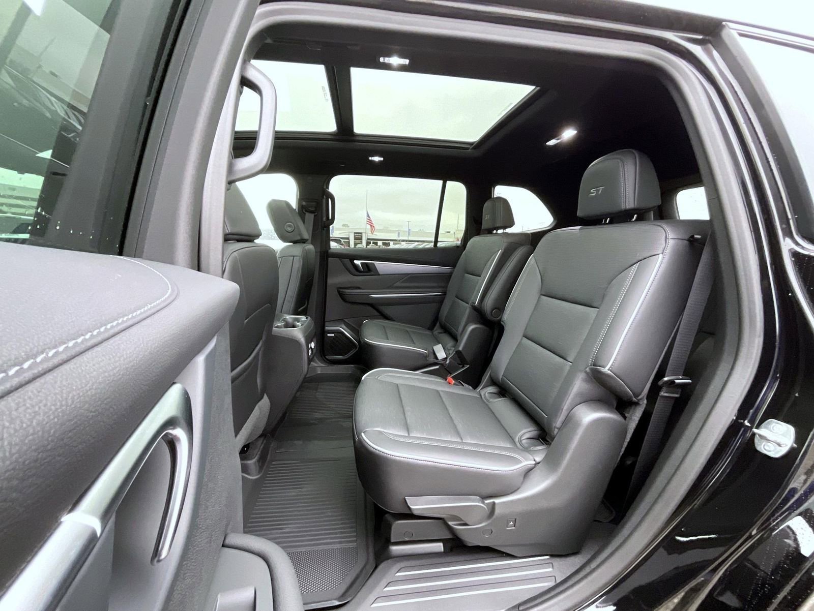 2026 Buick Enclave Sport Touring - Photo 19