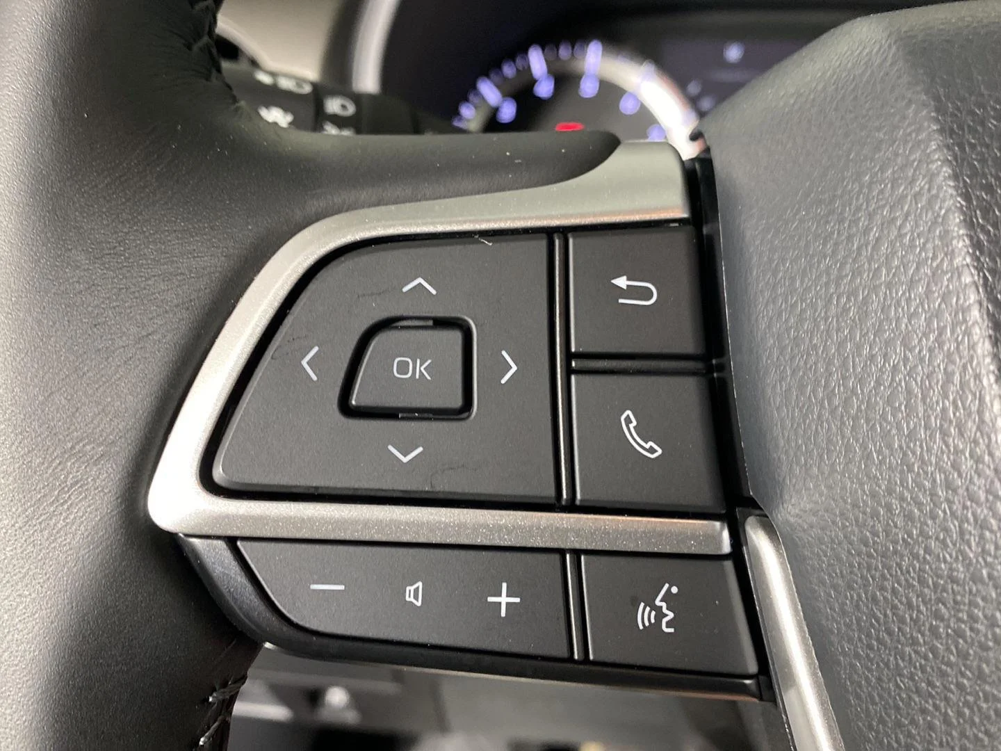 Used 2023 Celestial Silver Metallic Toyota LE image 22