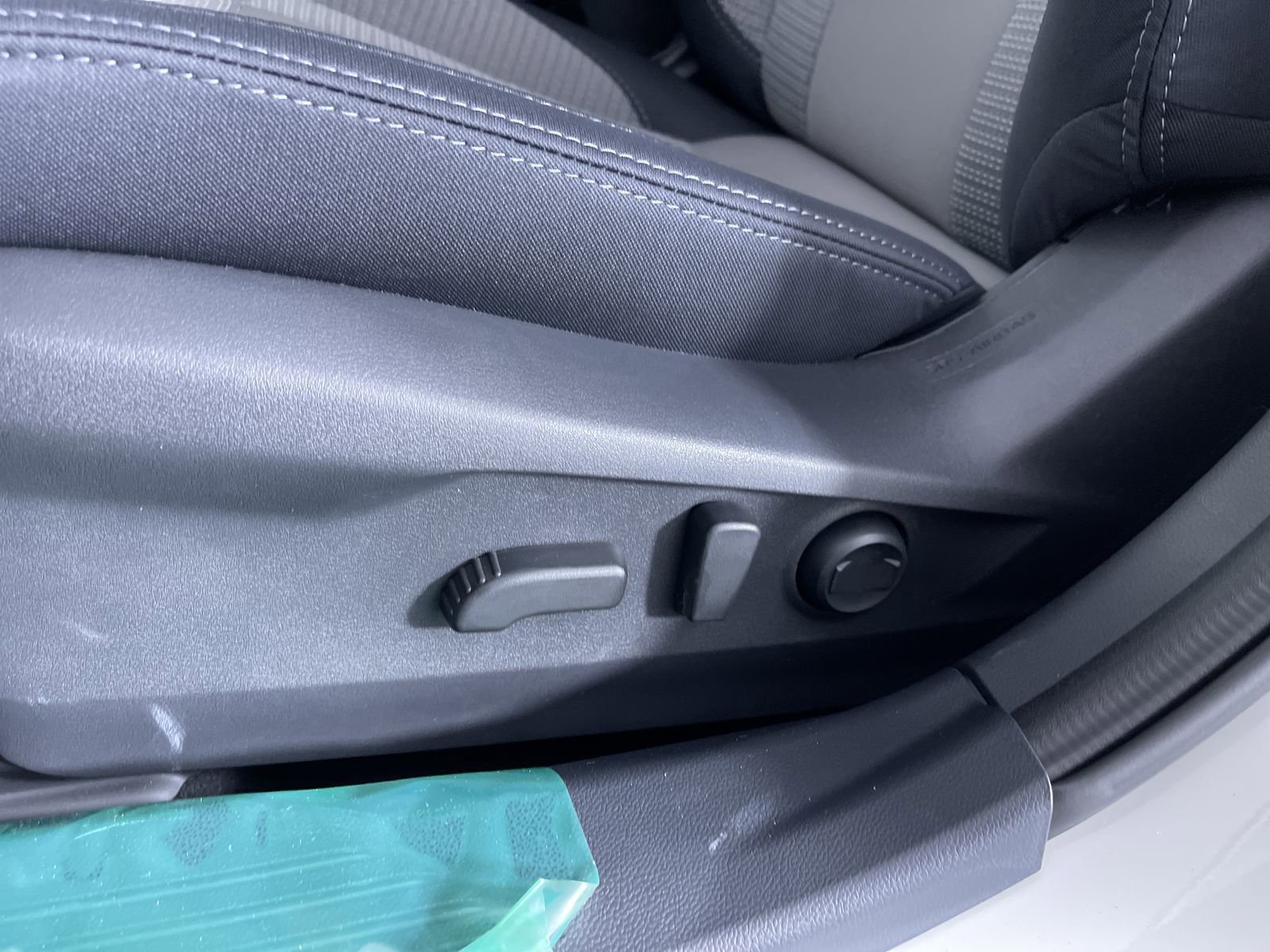 2025 Subaru Outback Premium - Photo 12