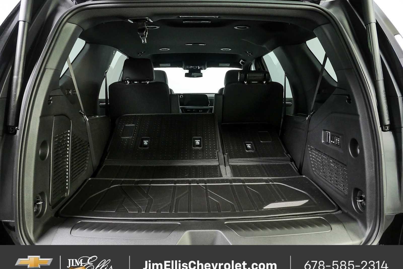 New 2026 Black Chevrolet LT image 32