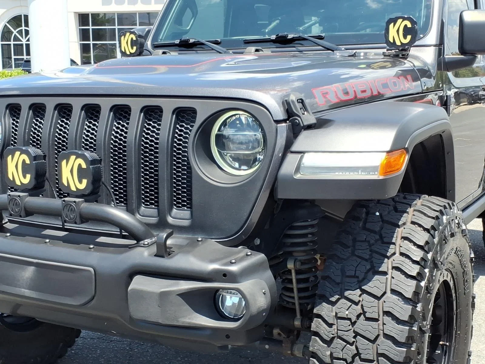 Used 2018 Granite Crystal Metallic Clearcoat Jeep Rubicon image 14