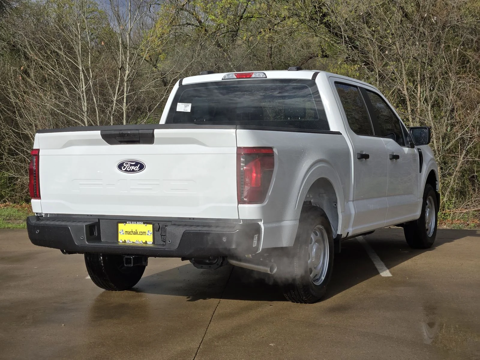 New 2026 Oxford White Ford XL image 4