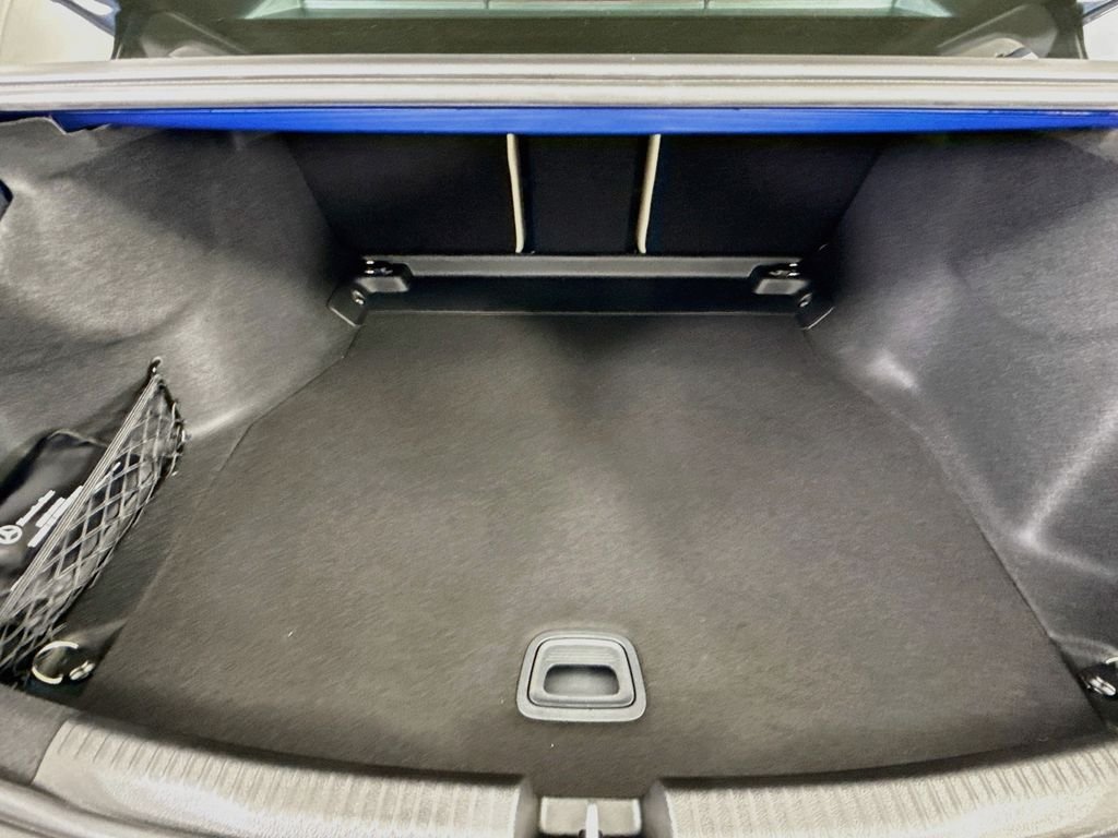 New 2026 Starling Blue Metallic Mercedes-Benz C 300 image 27