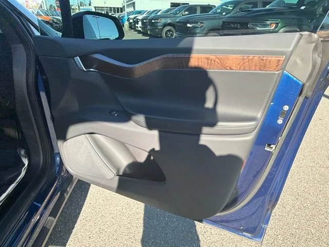 Used 2020 Blue Tesla Performance image 9