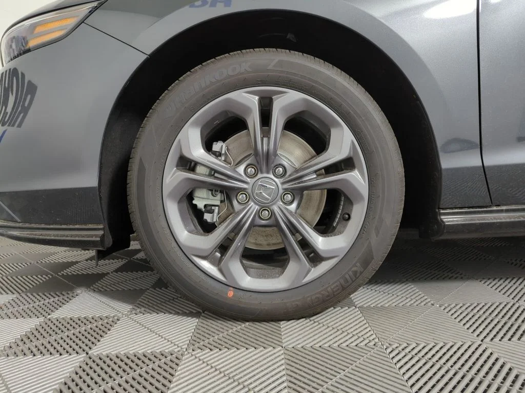 2025 Honda Accord Hybrid EX-L - Photo 11