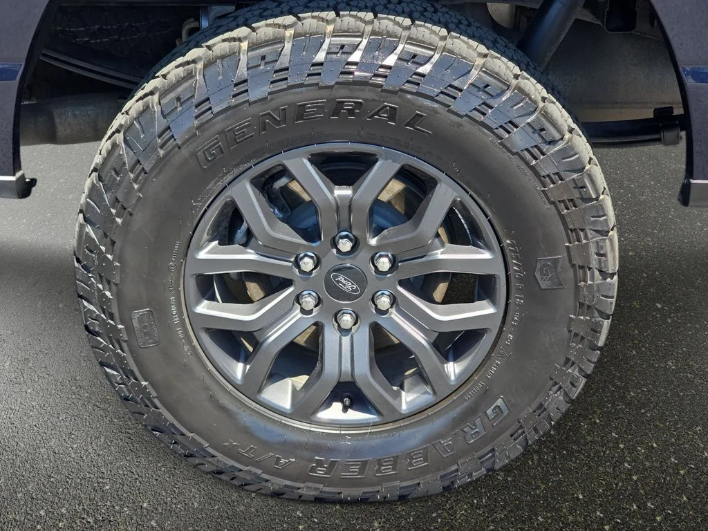 Used 2022 Blue Ford Tremor image 36
