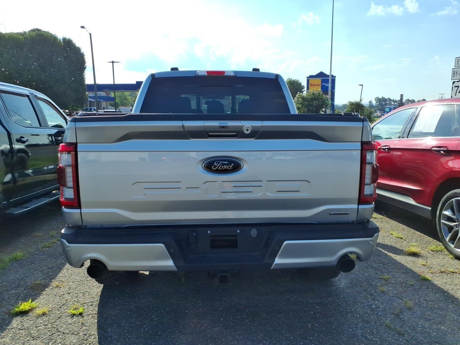 Used 2023 Iconic Silver Metallic Ford LARIAT image 5