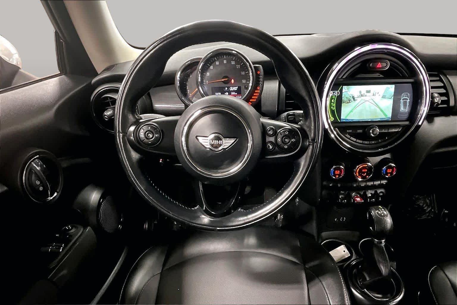 Used 2017 Deep Blue Metallic MINI Cooper image 6