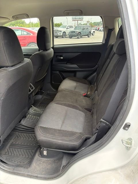 Used 2020 White Mitsubishi ES image 5