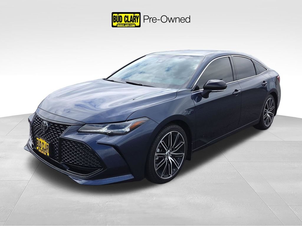 2019 Toyota Avalon Touring's photo
