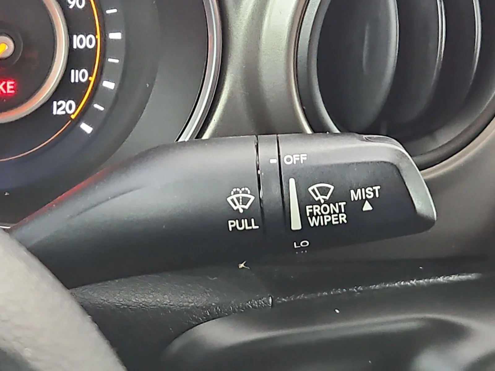 Used 2018 Black Clearcoat Jeep Sport S image 28