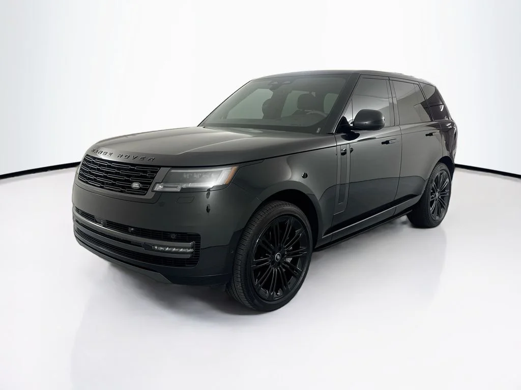 Certified Used 2025 Black Land Rover SE image 1