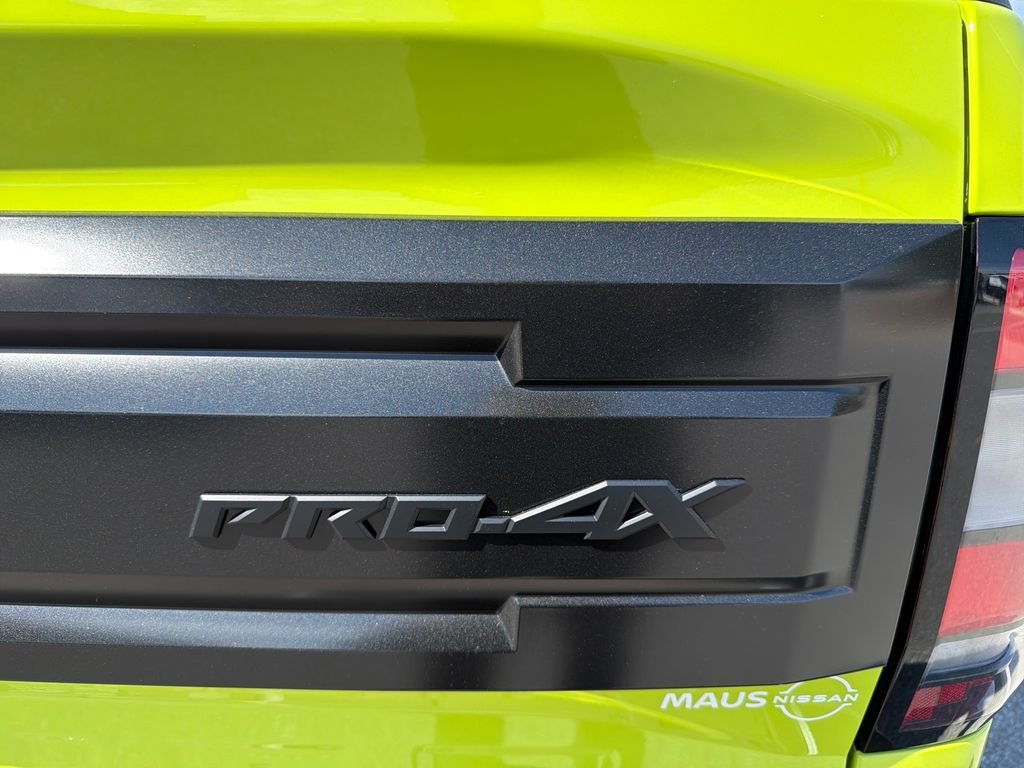 New 2026 Nissan Frontier PRO-4X 4D Crew Cab