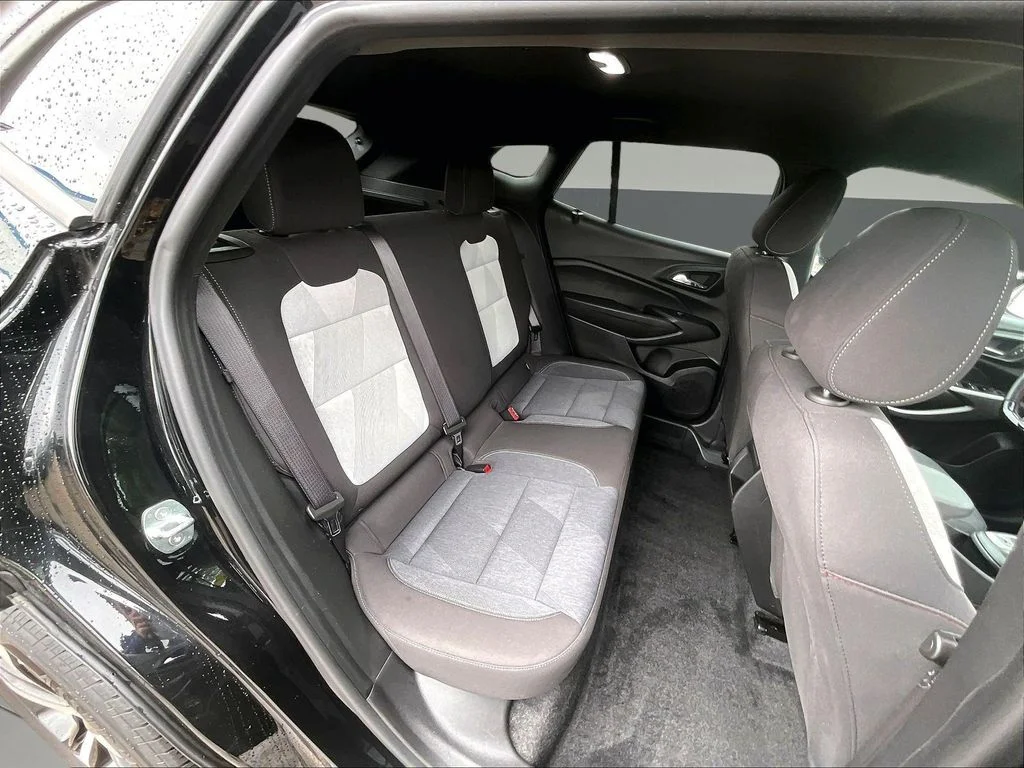 Used 2024 Black Chevrolet 1RS image 27