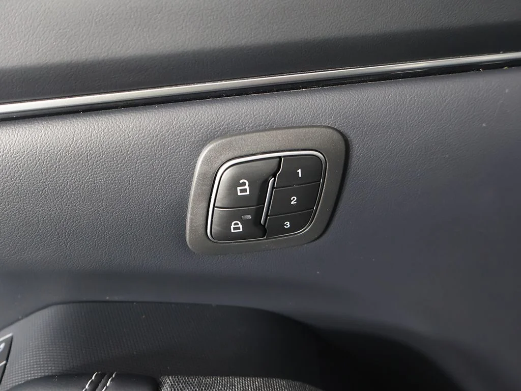 Used 2025 Green Metallic Ford Premium image 52