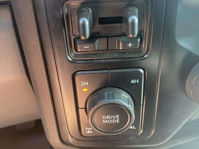 Used 2025 Gray Ford XL image 19