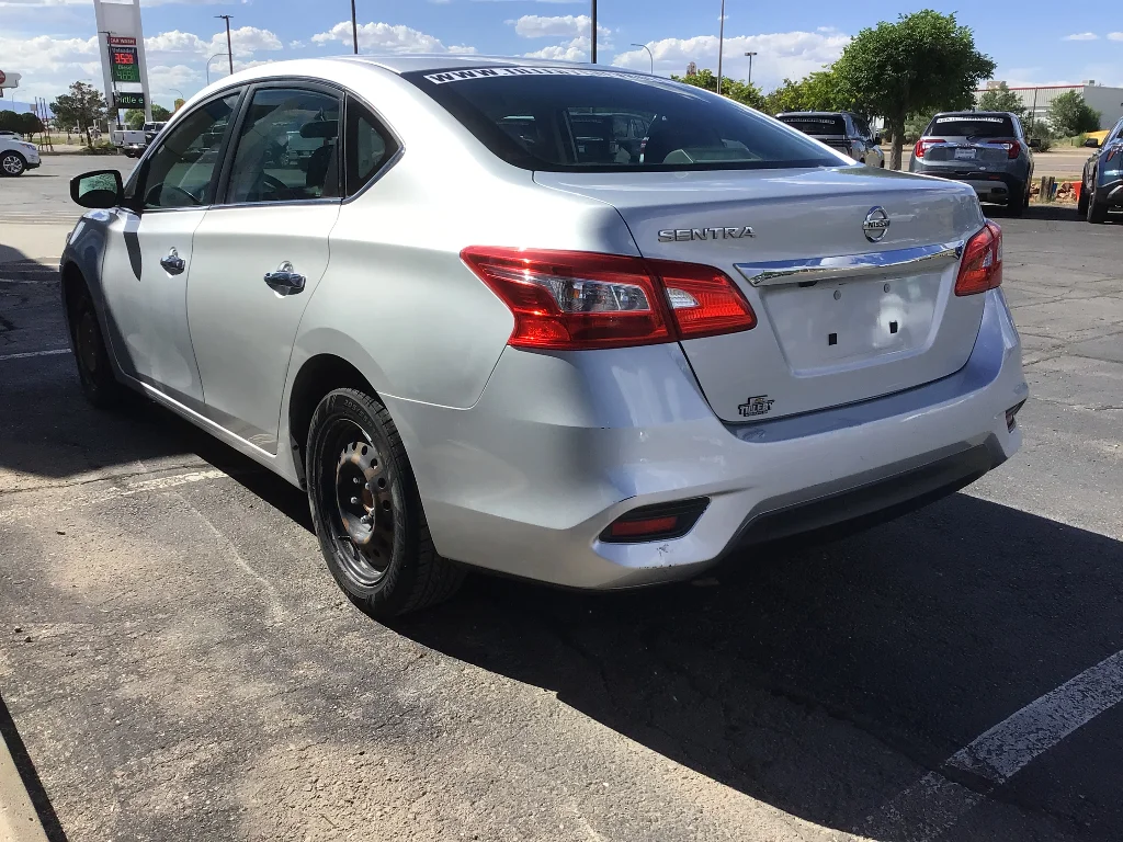 Used 2018 Brilliant Silver Nissan S image 4