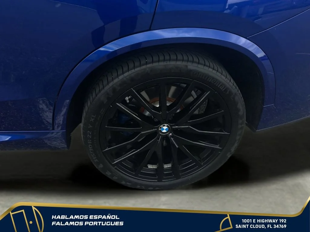 Used 2024 Blue BMW M60i image 11