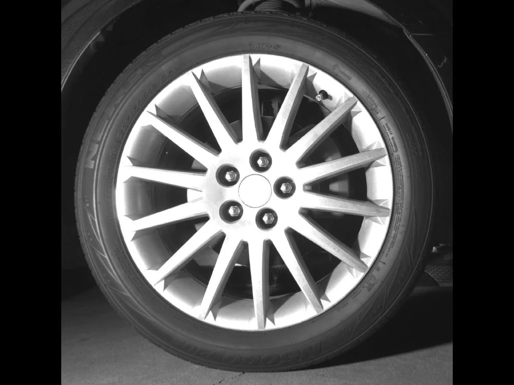Used 2009 Black Saturn XR image 9
