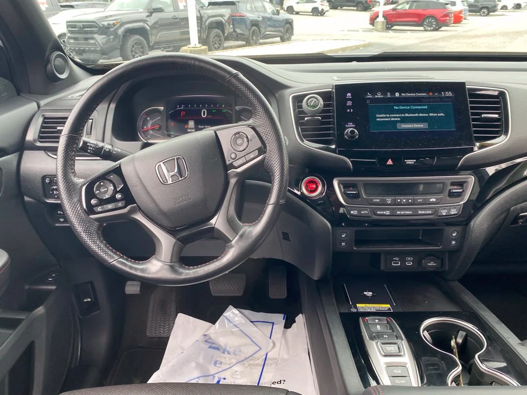 Used 2024  Honda Black Edition image 9
