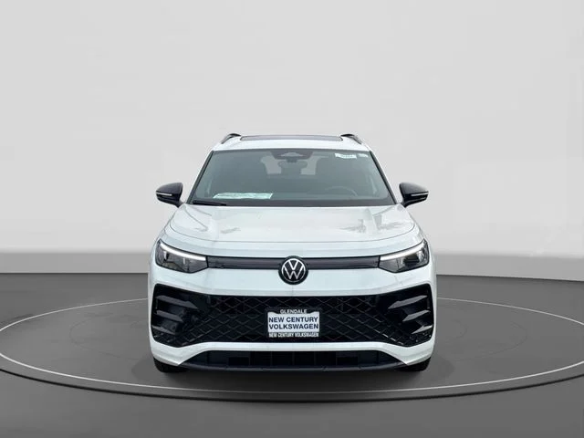 New 2026 White/off-white Volkswagen 2.0T SE R-Line Black image 2