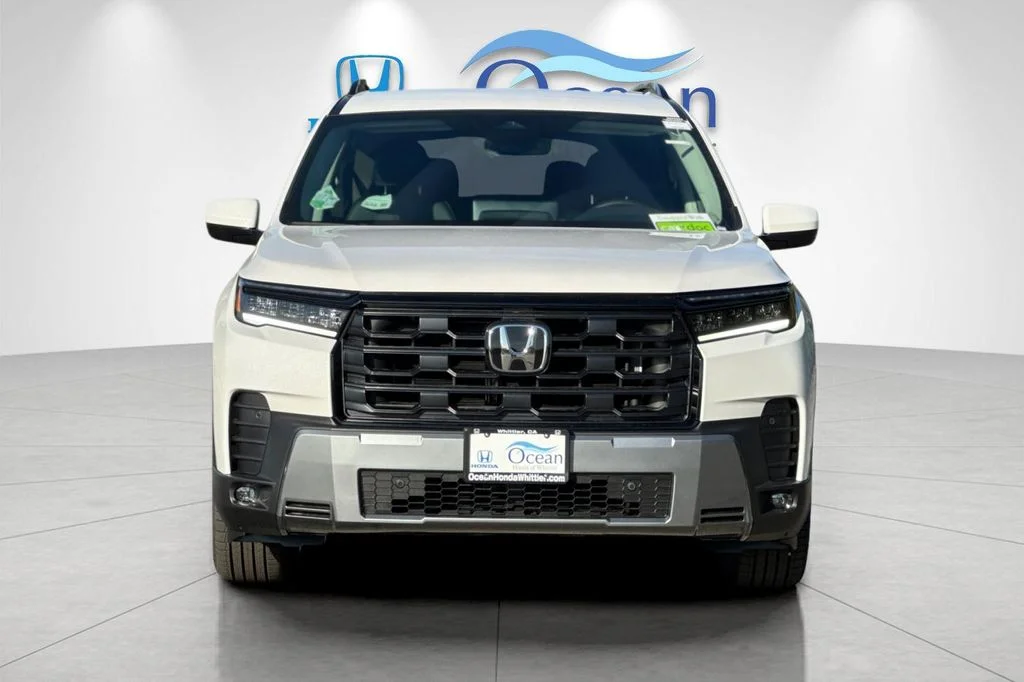 New 2026 Platinum White Pearl Honda EX-L image 9