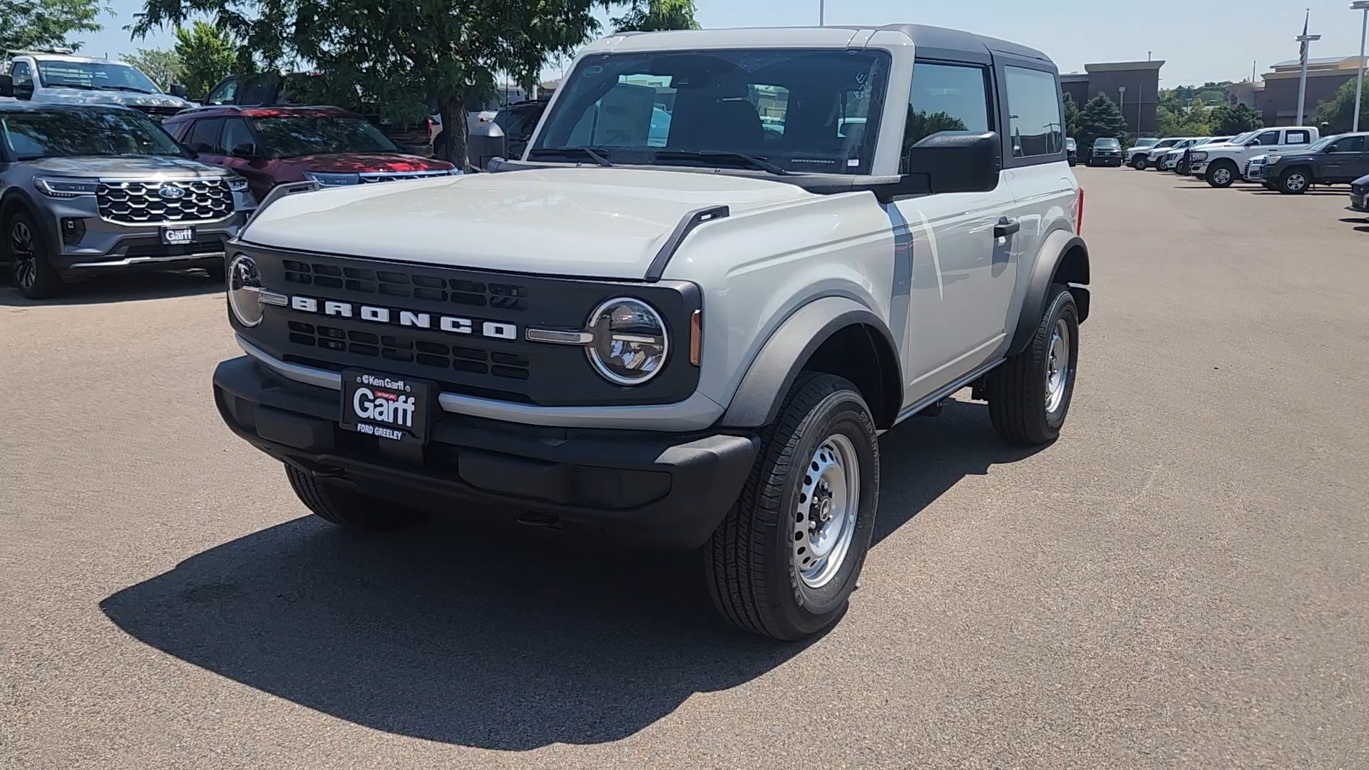 New 2026 Avalanche Gray Ford Base image 15