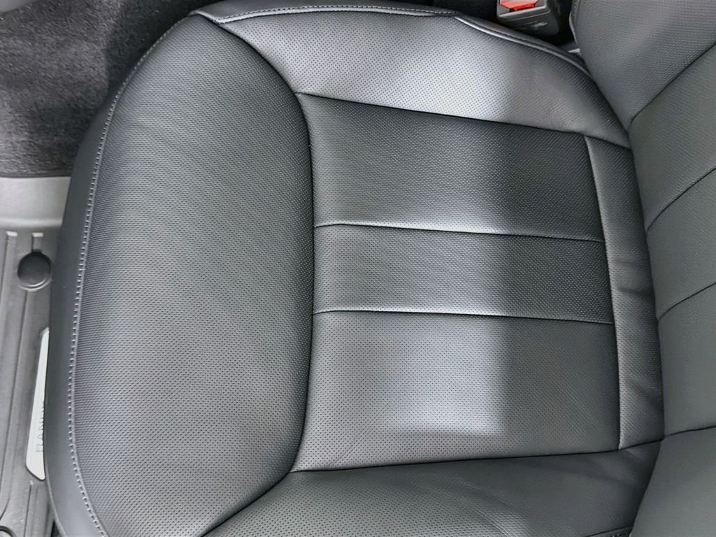 New 2027 Fuji White Land Rover Dynamic SE P400 image 20