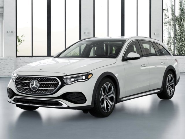 2025 Mercedes-Benz E-Class E450 4MATIC All-Terrain's photo