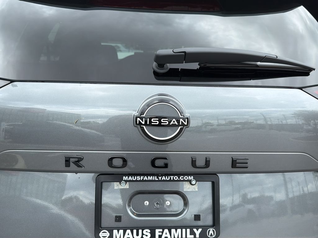 New 2026 Gray Nissan Dark Armor image 50