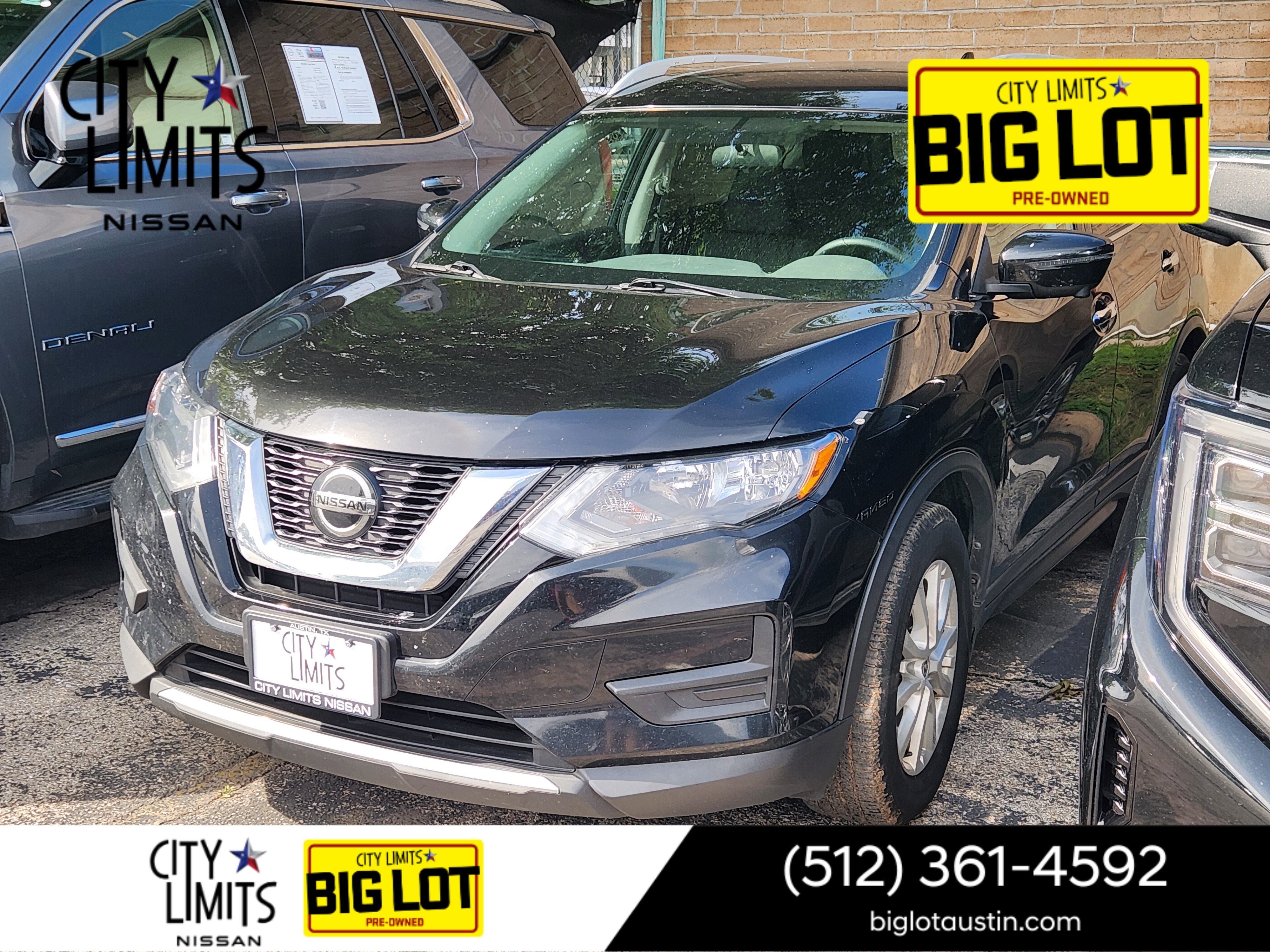 2018 Nissan Rogue SV FWD's photo