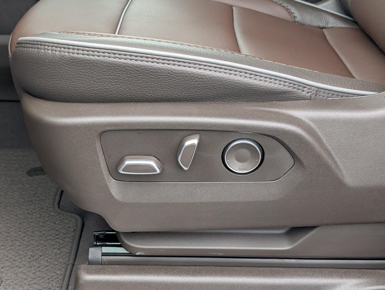 New 2026 Glacier White Tricoat GMC Denali image 12